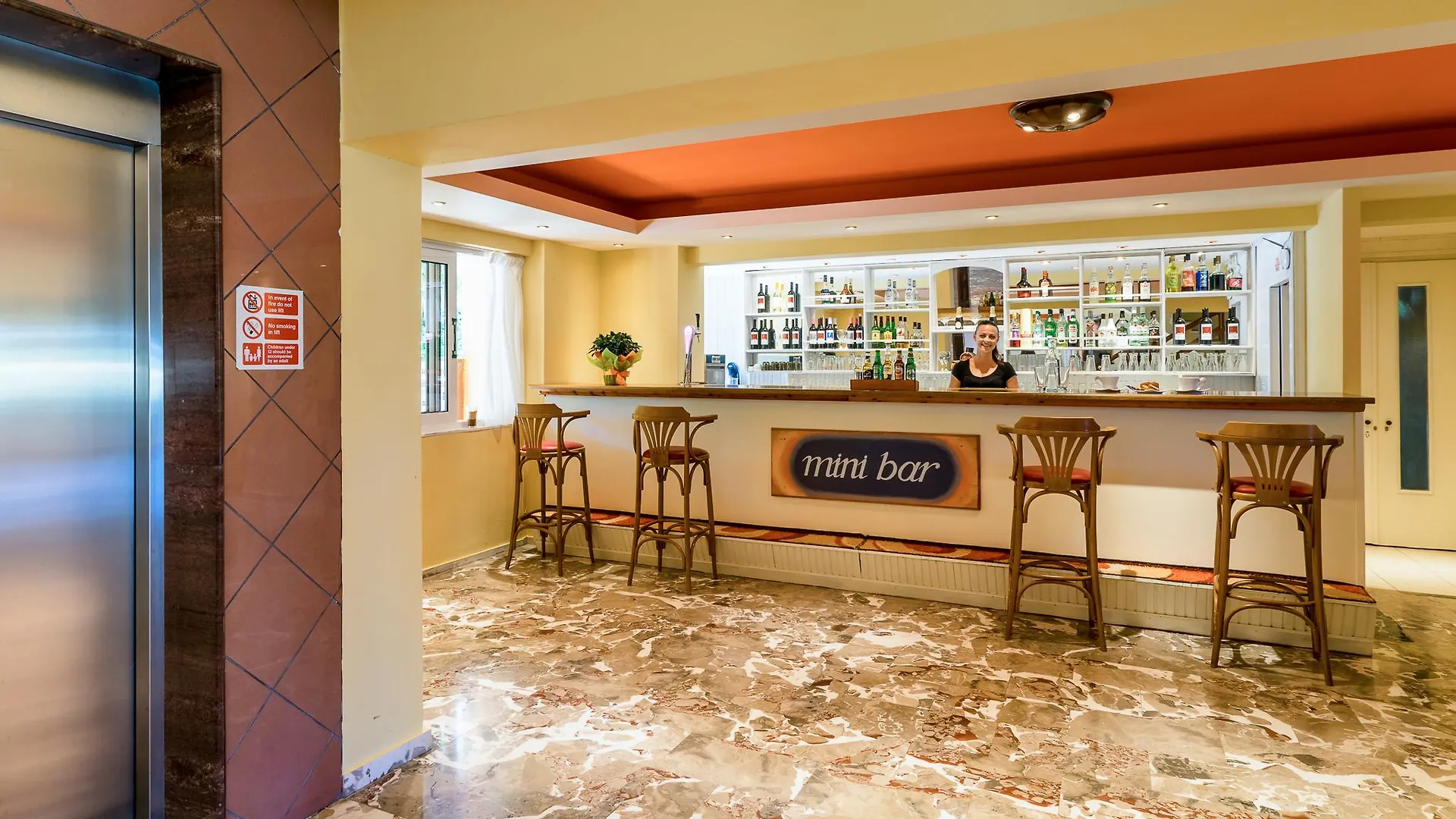 Lorenzo Hotel Lassi  Greece