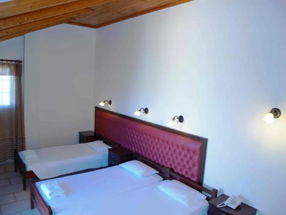 Lorenzo Hotel Lassi  2*, Lassi (Kefalonia) Grækenland