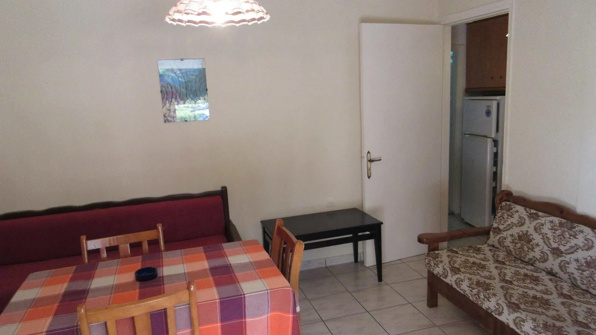 **  Lorenzo Hotel Lassi  Greece