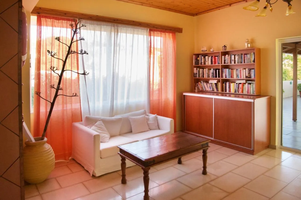 Lorenzo Hotel Lassi