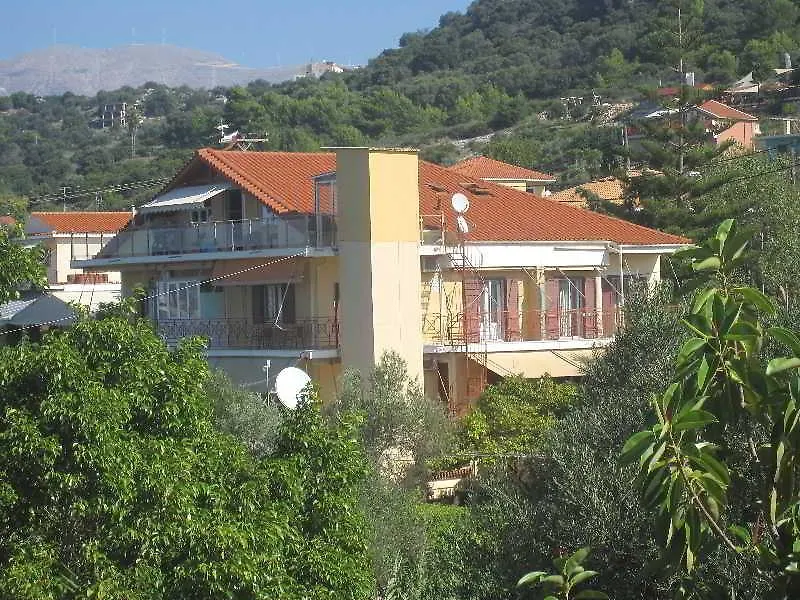 **  Lorenzo Hotel Lassi  Greece