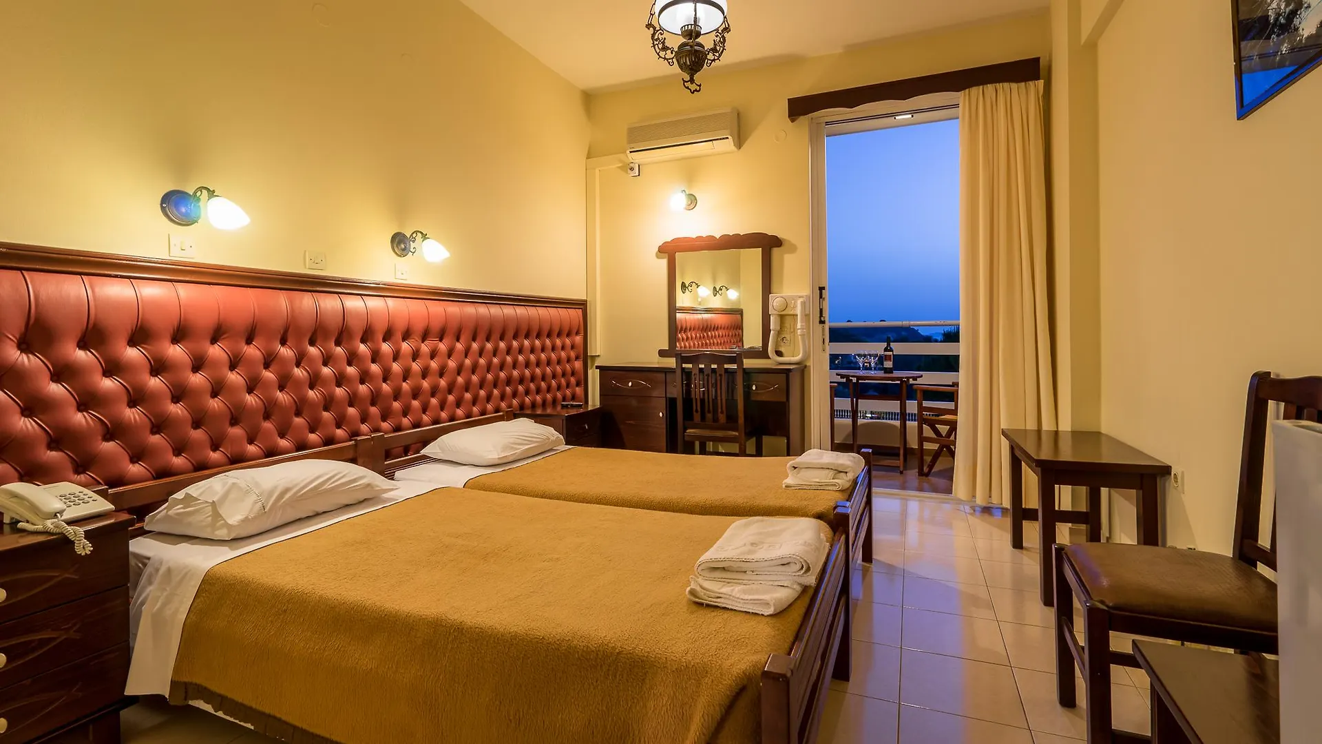 **  Lorenzo Hotel Lassi  Greece